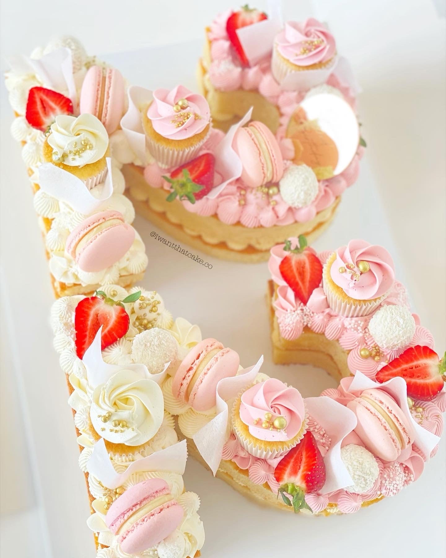 Letter & Number Cakes