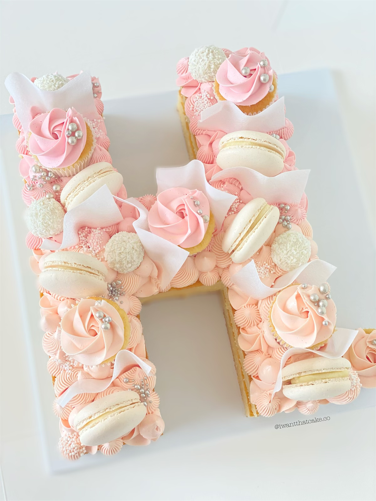 Letter & Number Cakes