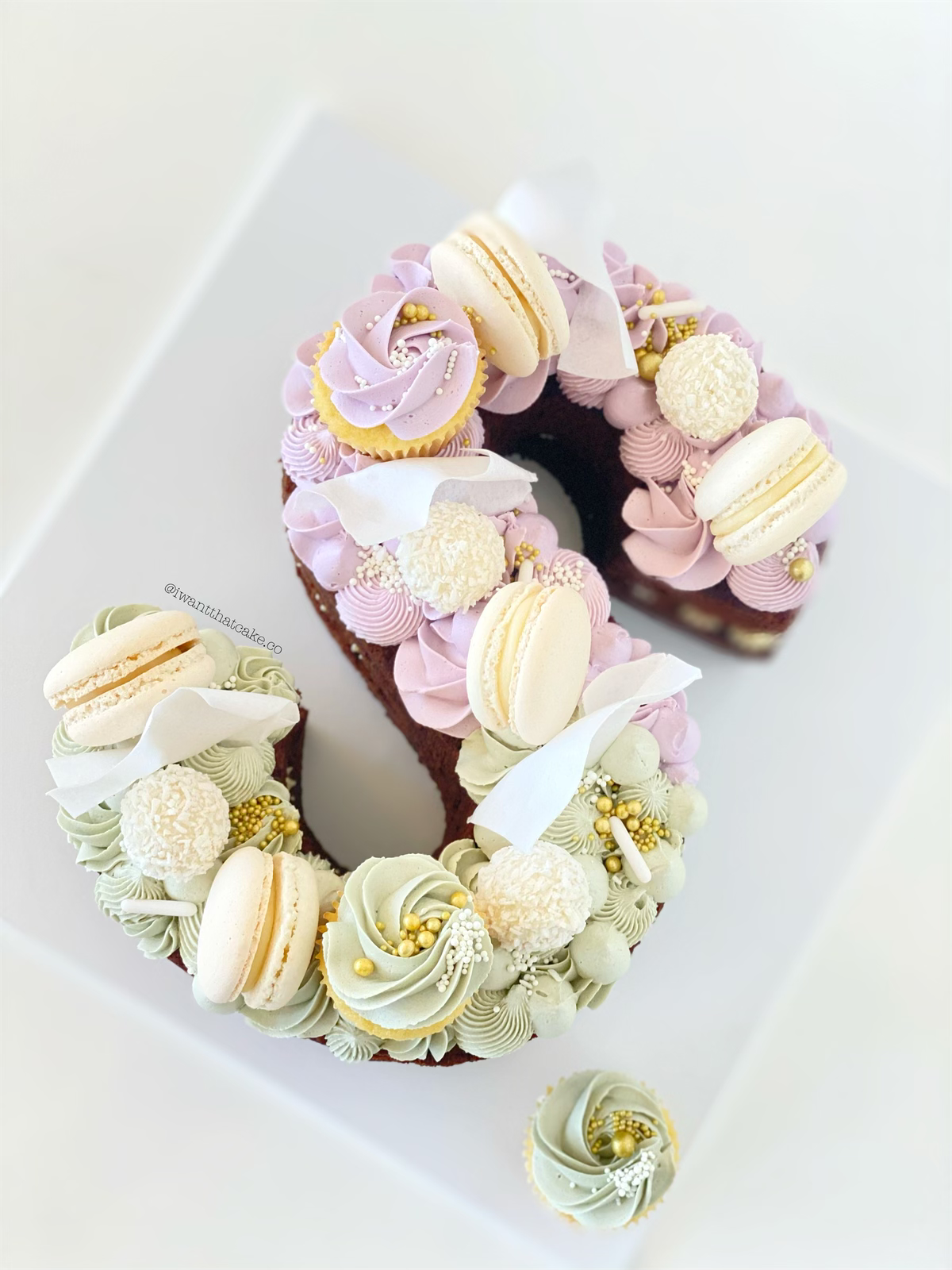 Letter & Number Cakes