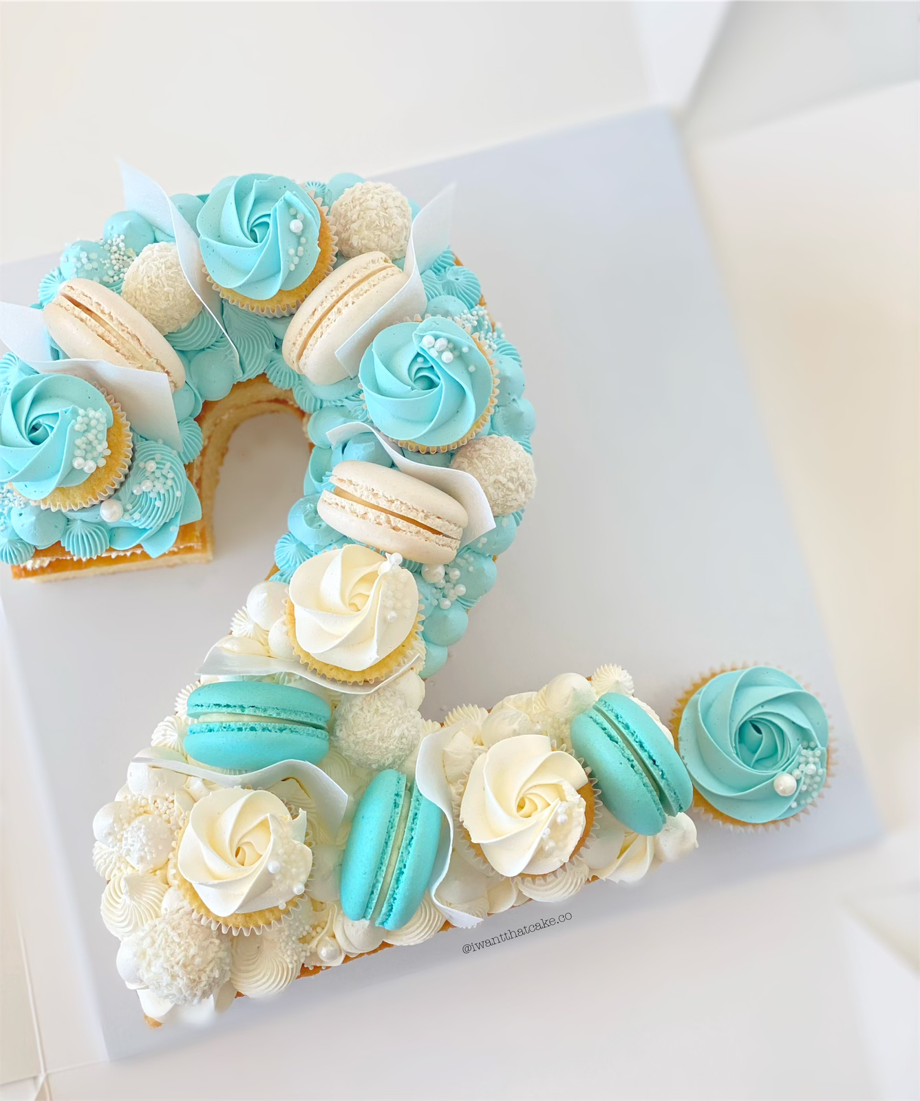 Letter & Number Cakes