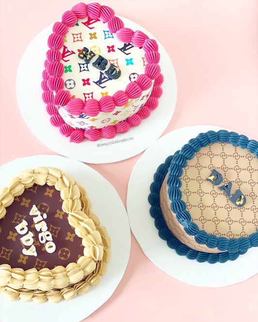 Luxe Text Cakes
